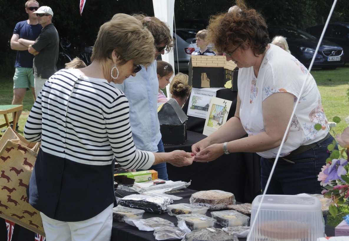 Fete 2017 Cake stall